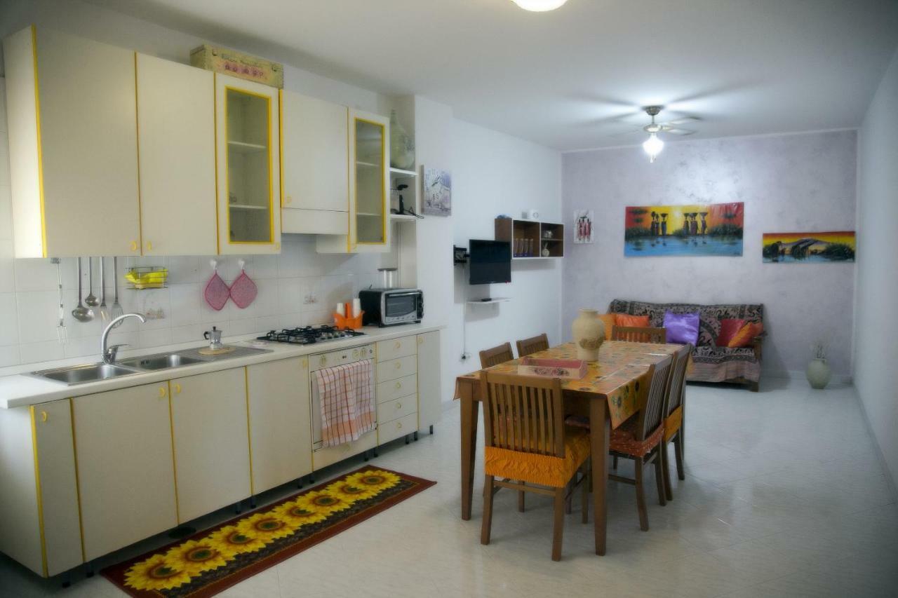 Casa Vacanza "Romano" Pimonte Luaran gambar